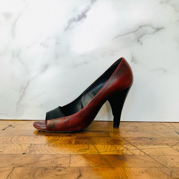 Marc Jacobs Red Leather Open Toe Pumps 38/8 - Picture 3 of 11